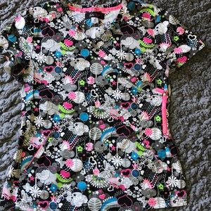 Koi lite scrub top